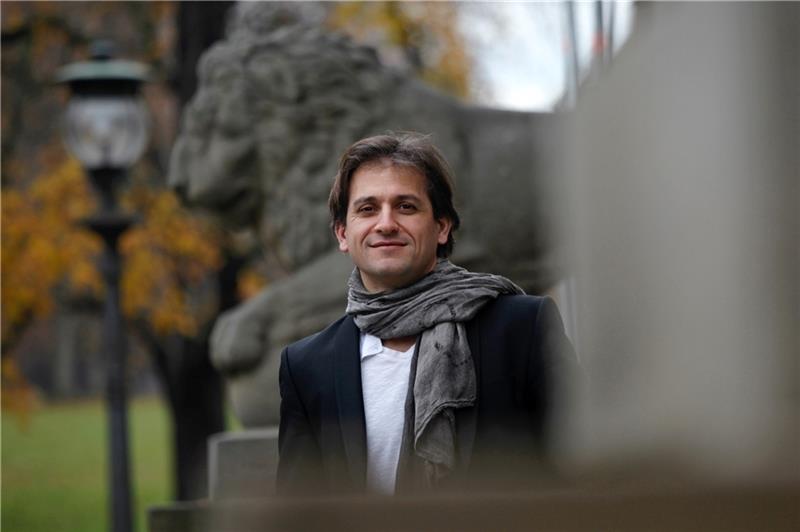 Pianist Timur Gasratov spielt Werke von Bach. Foto: Uta Romestch