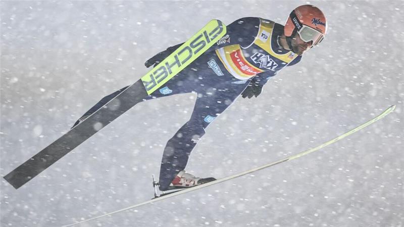 Skispringer Paschke feiert zweiten Saisonsieg Pius Paschke feiert in Ruka seinen zweiten Einzelsieg der Saison.