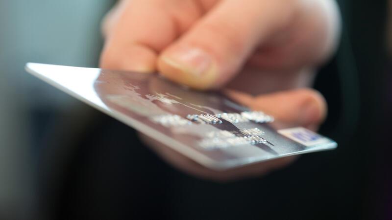 Plastikkarten mit Mikrochip gelten per Gesetz als Elektrogeräte.