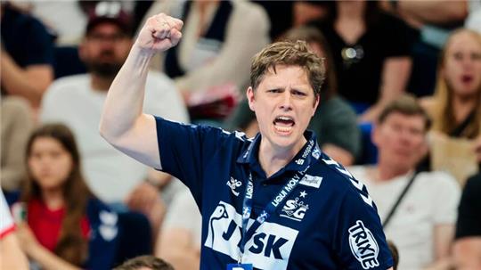 Platz drei ist nicht genug: Trainer Nicolej Krickau und die SG Flensburg-Handewitt wollen in der neuen Saison mehr  