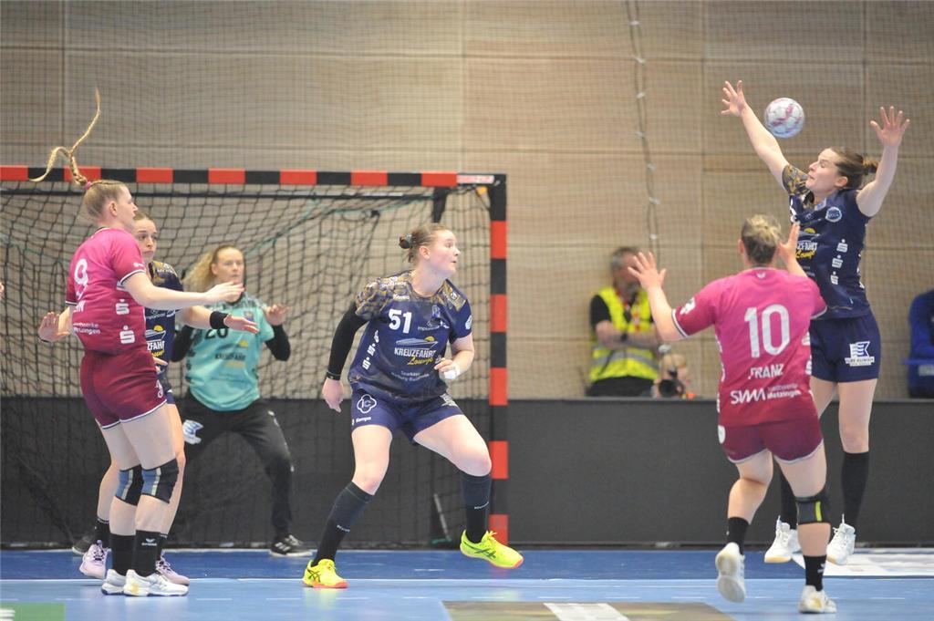 Play-off-Auftakt BSV vs. TUS Metzingen