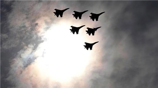 Polen meldet russische Kampfjets über einer Ölplattform in der Ostsee. (Archivbild)