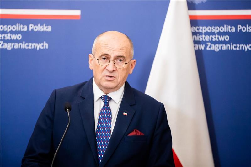 Polens Außenminister Zbigniew Rau: «Es gibt keine Visa-Affäre».