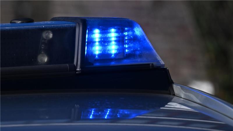 Ermittlungen gegen Arzt - Ältere Patienten getötet? Polizei und Staatsanwaltschaft ermitteln gegen einen Arzt im Kreis Pinneberg wegen des Verdachts, ältere Patenten getötet zu haben. (Symbolbild)