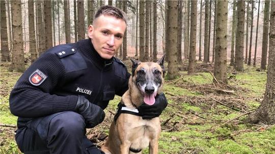 Polizeihund Duke entwaffnete einen Gewalttäter. Der Mann muss sich jetzt vor Gericht verantworten.