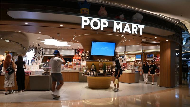 Labubu-Hype - schnell ausverkauft und das wohl mit Absicht Pop Mart eröffnete in China meist in Shopping Malls seine Geschäfte.