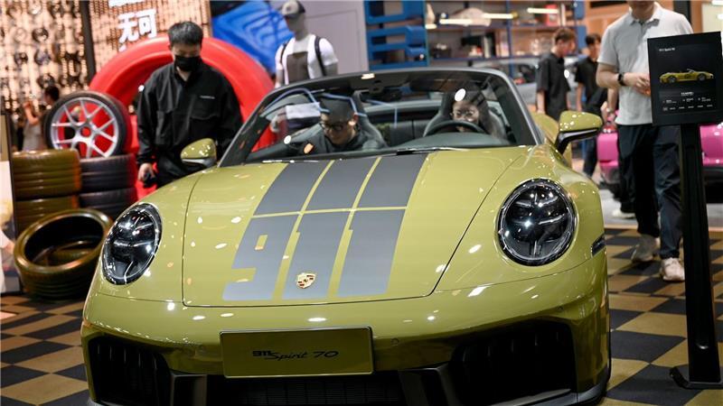 Porsche startet schwächer als befürchtet ins Jahr Porsche ist schwächer als erwartet ins neue Jahr gestartet. (Archivbild)