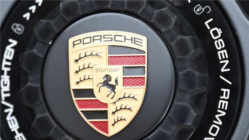 Porsche-Chef Blume kündigt weiteres Sparprogramm an Porsche verschärft Sparkurs. (Foto aktuell)