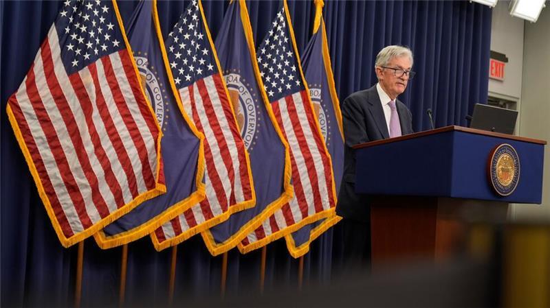 Entscheidung der Fed: Weitere Zinssenkung erwartet Powell will seinen Posten trotz Kritik Trumps nicht räumen. (Archivbild)
