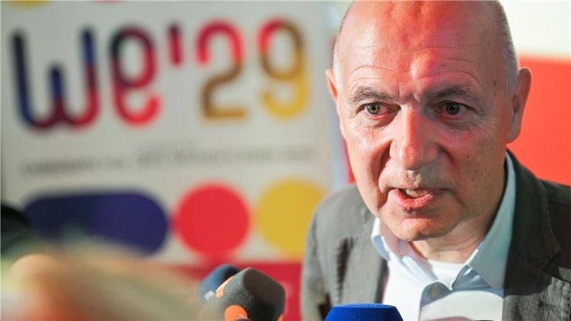 Präsident Bernd Neuendorf und der DFB geraten unter Druck. Archivbild)