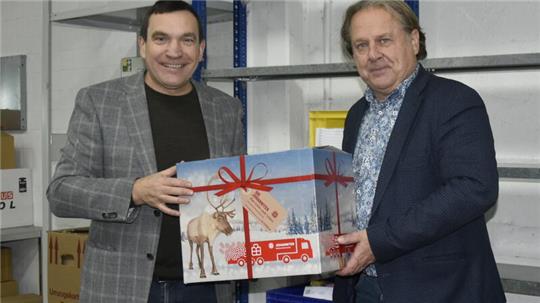 Präsident Josef Seidl und Martin Gäb von den Buxtehuder Rotariern.