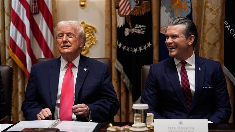 Präsident Trump und Verteidigungsminister Hegseth