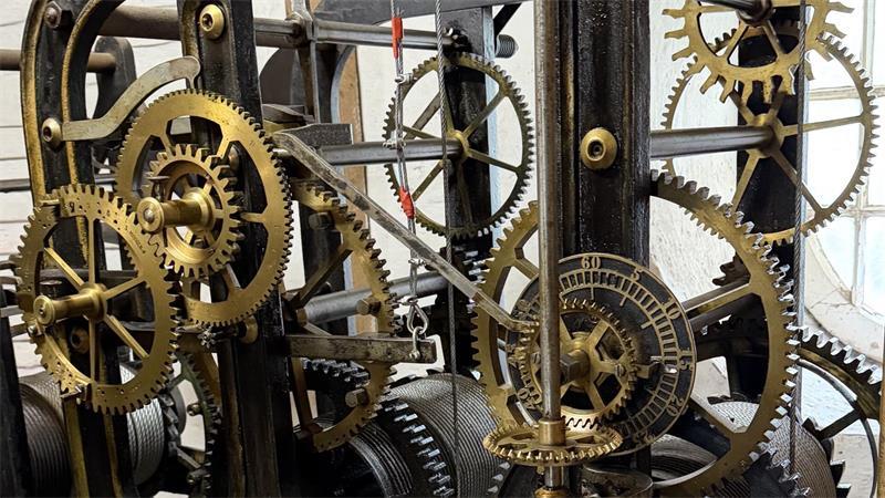 Präzise, aber manchmal auch wetterfühlig: das 1909 konstruierte Meisterwerk von Uhrmacher Johann Friedrich Weule.
