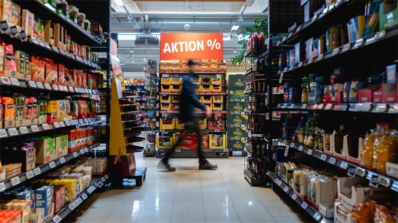 Preissteigerungen werden an der Supermarktkasse besonders deutlich. (Symbolbild)