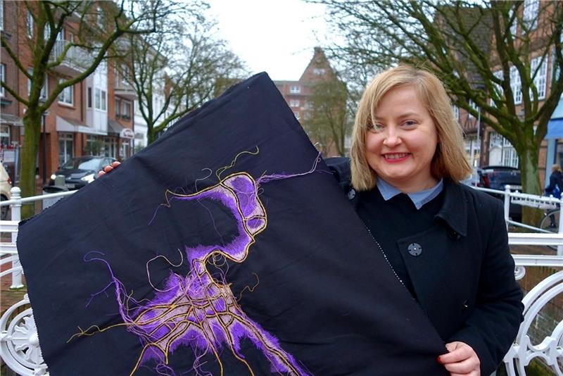 Preisträgerin Andrea Ziegler macht mit ihren Kunstprojekten die Verflechtungen von Menschen in ihrem örtlichen Kontext sichtbar. Foto: Hansestadt Buxtehude