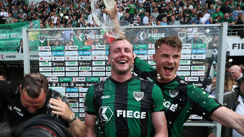 „Der Adler erhebt sich“ - Party nach Aufstieg von Münster Preußen Münster ist in die 2. Bundesliga aufgestiegen.
