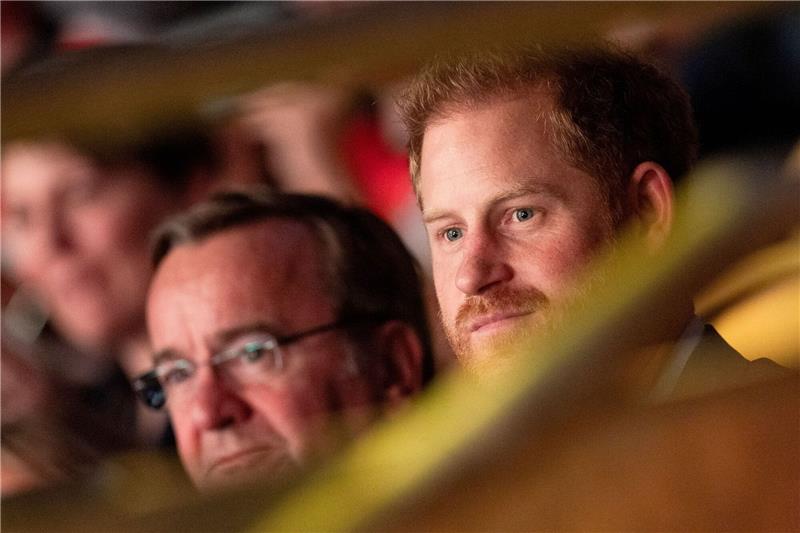 Prinz Harry, Herzog von Sussex, und Bundesverteidigungsminister Boris Pistorius (SPD) bei der Eröffnung der 6. Invictus Games.