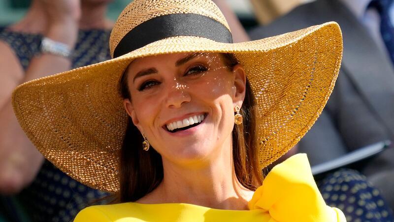 Kates Krebsdiagnose: Was der Palast bekannt gemacht hat - und was nicht Prinzessin Kate bekommt Chemotherapie, wie sie in einer Videobotschaft sagt.