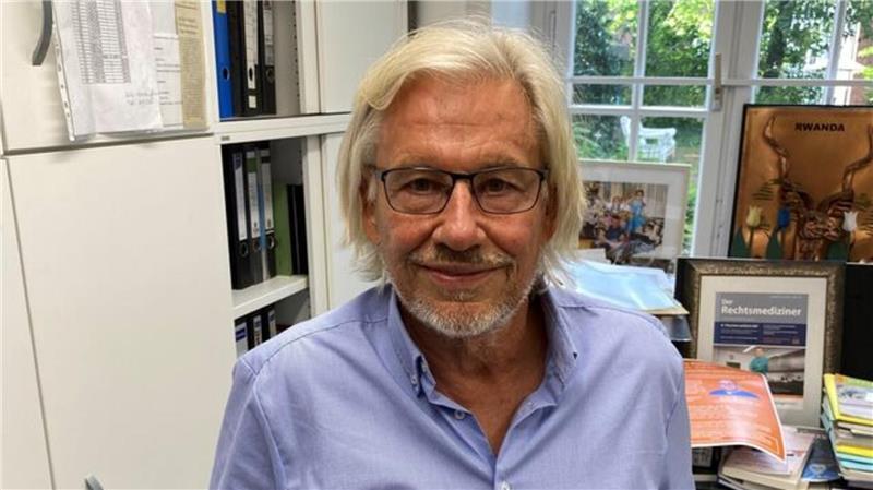 Neue Spur im Cuxhavener Doppelmord: Führt sie zum Serienmörder Wichmann? Privatermittler Reinhard Chedor ist fest davon überzeugt, dass Wichmann für mehr als 80 Morde verantwortlich ist.