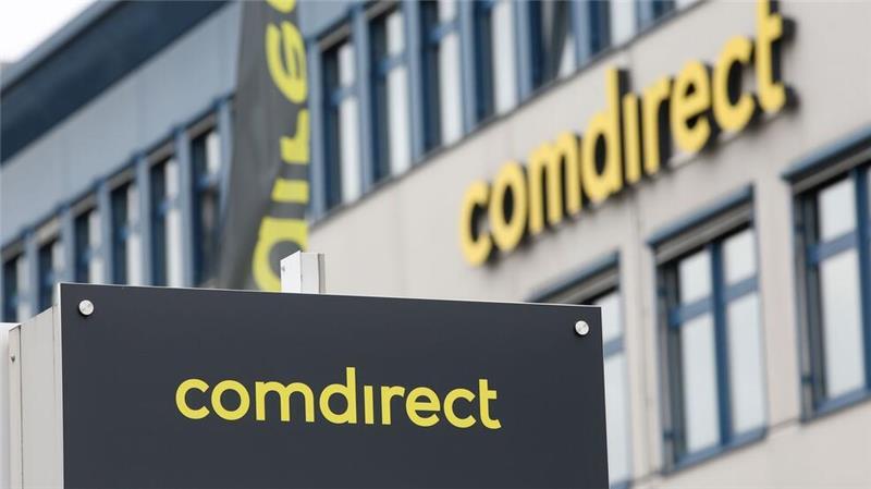 Commerzbank will Beratung in Filialen verbessern Privatkundenchef will Marken enger verzahnen (Archivbild)