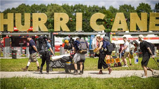 Pro Tag sind nach Veranstalterangaben 78.000 Tickets verfügbar.