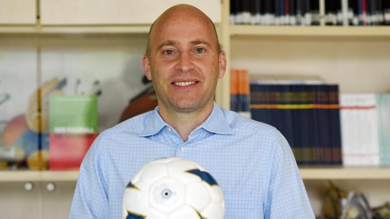 Der Leiter des Institut für Trainingswissenschaft und Sportinformatik an der Deutschen Sporthochschule Köln, Daniel Memmert.