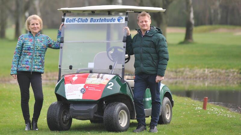Forschungsprojekt: So will dieser Golfclub zum Vorbild für andere werden Projektleiterin Renate Lühning und Geschäftsführer Björn Muschinsky.