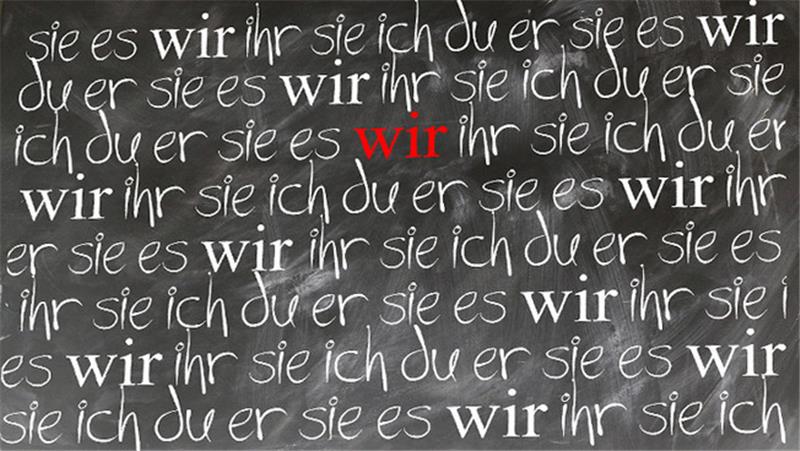 Pronomen drücken Beziehungen und Ansprache aus. Foto: Pixabay