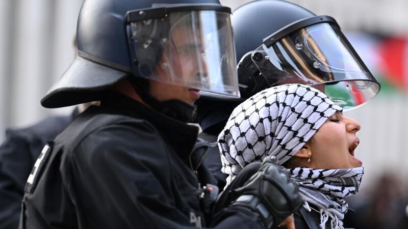 Propalästinensische Aktivisten hatten Räume der Humboldt-Universität aus Protest gegen Israel und zur Unterstützung der Palästinenser besetzt.