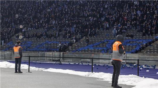 Protest der Hertha-Fans im Olympiastadion. 