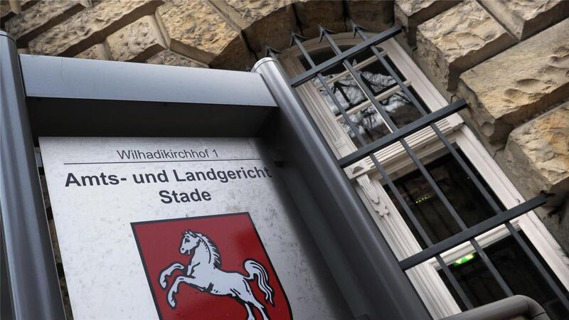 Prozess vor dem Landgericht Stade: Ein 46-Jähriger soll zwei 14 und 16 Jahre junge Mädchen vergewaltigt haben.