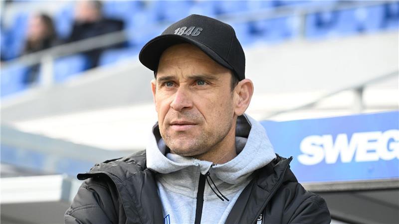 Gelungenes Trainer-Debüt: Ulm holt Punkt beim KSC Punktgewinn für Ulms neuen Trainer Robert Lechleiter.