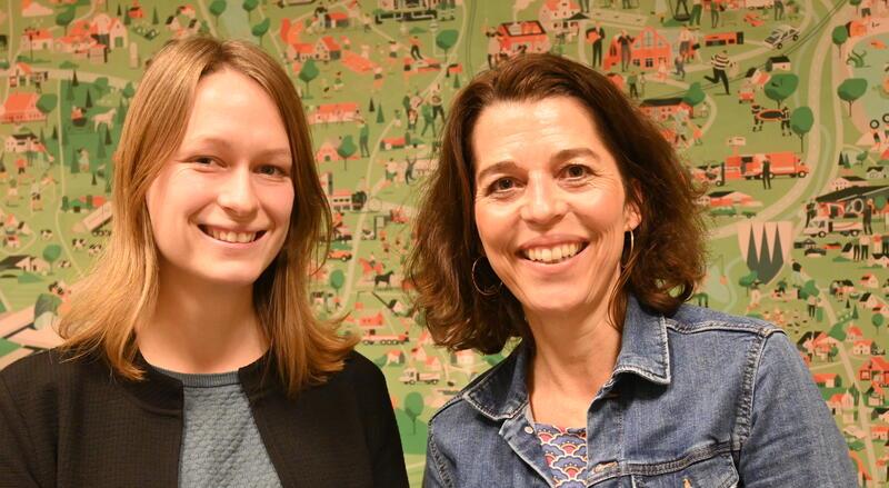 Quartiersmanagerin Jana Stüven und Eventmanagerin Myriam Kappelhoff stellten sich im Rat vor (von links).