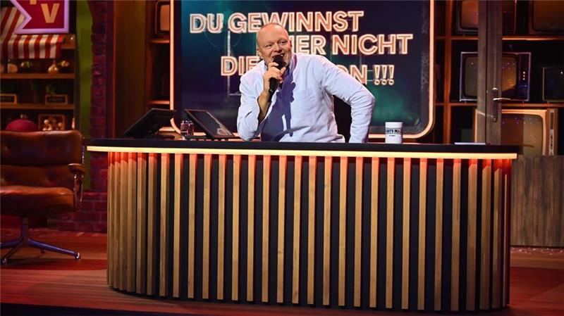 Thomas Gottschalk zu Stefan Raab: Du hast mehr Zähne als ich Raab lud die Entertainer-Legende Gottschalk in seine Streaming-Show „Du gewinnst hier nicht die Million bei Stefan Raab“ ein.
