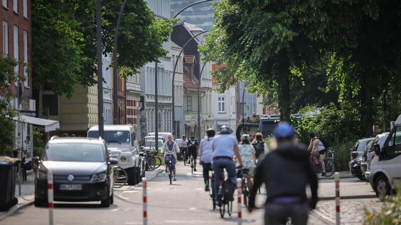 Rad- und Autoverkehr in Hamburg haben leicht abgenommen. (Symbolbild)