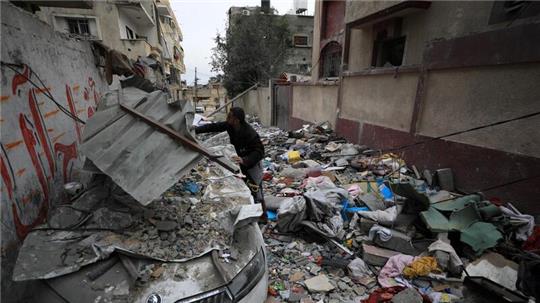 Rafah liegt in Trümmern. Die Hamas hält an ihrer Forderung nach einer permanenten Feuerpause fest, auf die Israel nicht eingehen will.