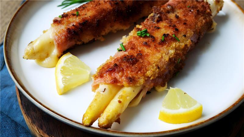 Raffiniert und doch schnell zubereitet ist das Spargel-Cordon-Bleu von Steffi Sinzenich.