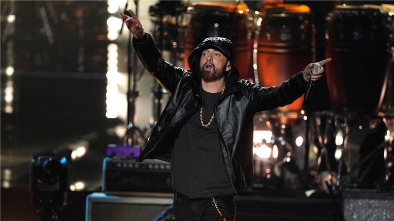 Rapper Eminem ist Großvater geworden. Hier bei der Einführungszeremonie der Rock & Roll Hall of Fame im Jahr 2022. 