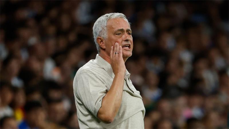 Real Madrids Cheftrainer José Mourinho stärkt seinem Offensivstar Vinícius Júnior den Rücken. 