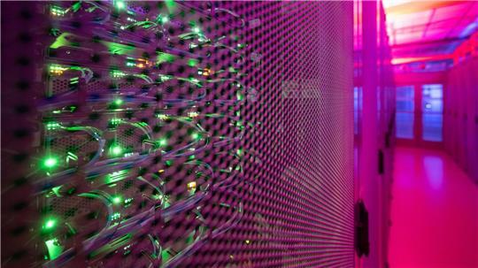 Telekom und Nvidia wollen Rechenzentrum in München bauen Rechenzentren spielen eine wichtige Rolle bei der Digitalisierung. (Archivbild)