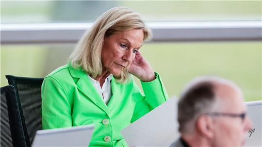 Rechnungshof-Präsidentin Gaby Schäfer sorgt das Schuldenpaket von Bund und Ländern. (Archivbild)