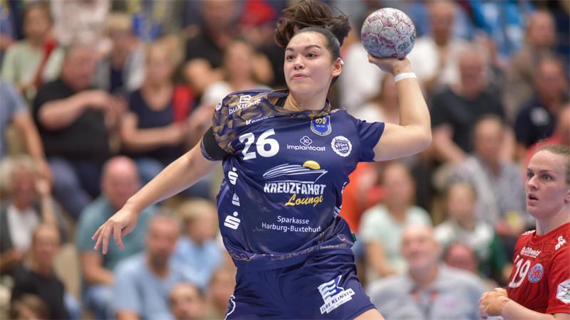 Comebacks beim BSV – Trainer lobt: „Für den Einstand war das super“ Rechtsaußen Christin Kaufmann.