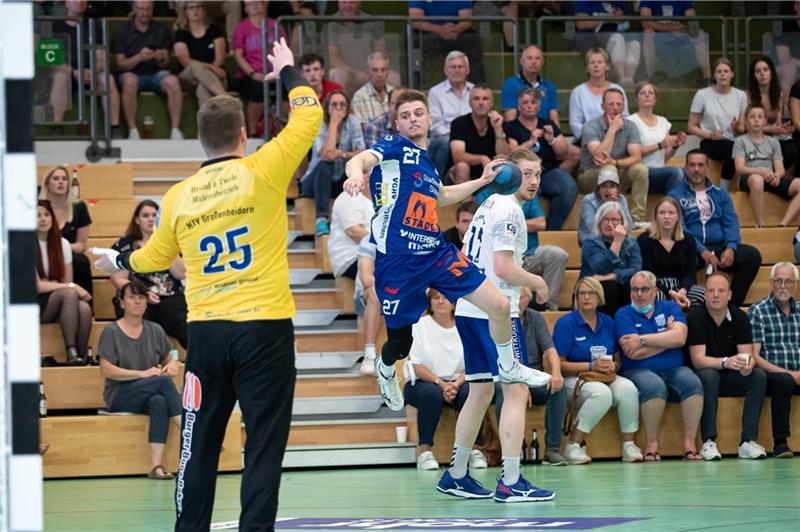 Rechtsaußen Jan Möller bleibt dem VfL auch in der nächsten Saison erhalten. Foto: Struwe (Archiv)