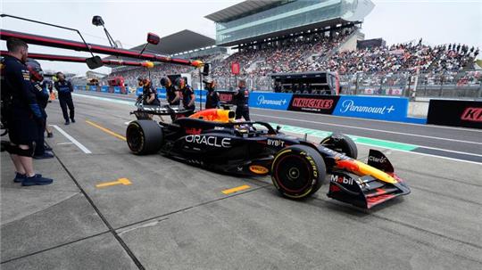 Red Bull-Pilot Max Verstappen zeigt auch in Suzuka seine Stärke.