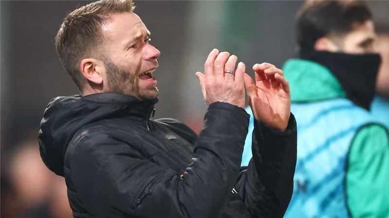 Jahn Regensburgs Trainer Patz für ein Spiel gesperrt Regensburgs Trainer Andreas Patz muss ein Spiel zuschauen.
