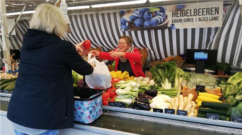 Regional, frisch und persönlich - dafür steht der Stader Wochenmarkt.