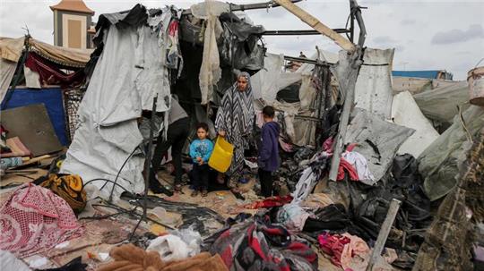 Regionen, die durch Konflikte, Armut, Hunger und schlechte Regierungsführung geprägt sind, liegen auch dort, wo die Klimakrise besonders spürbar ist, heißt es in dem Bericht des UN-Flüchtlingshilfswerk UNHCR.