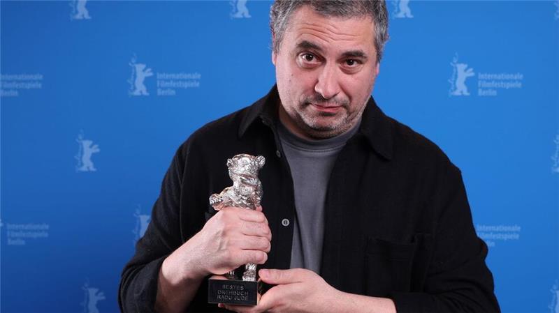 „Drømmer“ gewinnt Goldenen Bären der Berlinale Regisseur Radu Jude gewann einen Silbernen Bären.