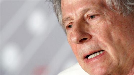Regisseur Roman Polanski muss sich in Paris vor Gericht verantworten.