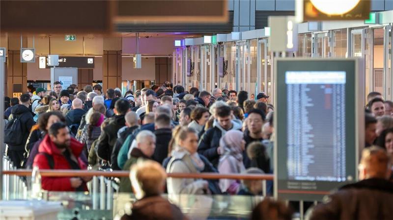 Direktflüge von Hamburg nach Zagreb ab Juli Reisende ab Hamburg müssen auf dem Weg nach Zagreb nicht mehr umsteigen.